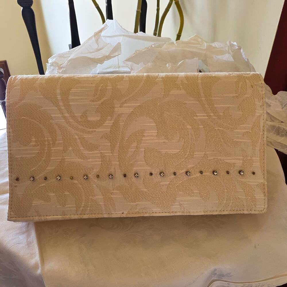 NIB Champagne Italy cream and gold‎ flap over purse with little beads